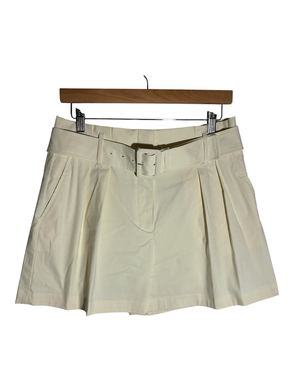 Express Cream High-Waist Pleated Shorts with Belt